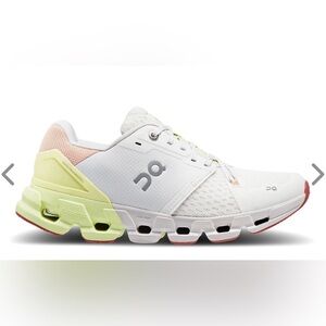 On Running cloudflyer 4